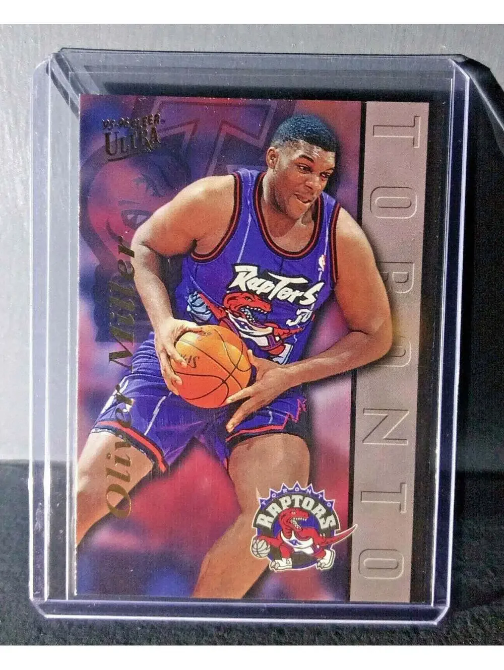 1995-96 Oliver Miller Fleer Ultra #248 Raptors Expansion Team Basketball Card